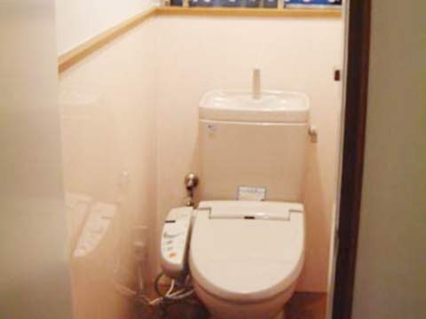 トイレリフォームなら京都株式会社竹内商店　トイレ改装工事一日仕上げバージョン　施工後