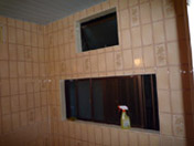 京都　リフォーム　浴室壁塗装施工前�B